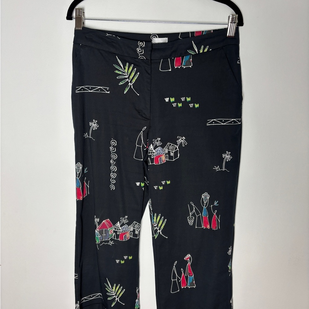 Chicos Black Palazzo Cropped Pants Size 0.5 Women Black Cuffed Village Print
